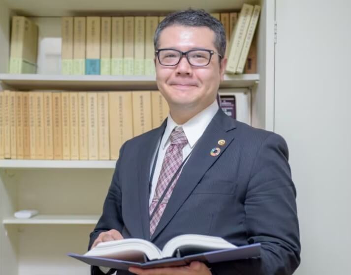 安藤秀樹先生画像