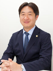 天野仁弁護士