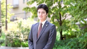 小藤貴幸弁護士