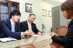 松村智之弁護士