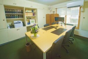 安藤秀樹弁護士