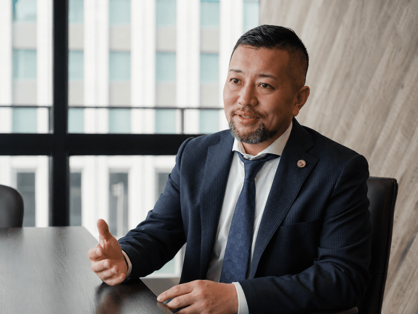 「後悔しないよう、最善を尽くす」―声を上げられない人のために動く若井亮弁護士―